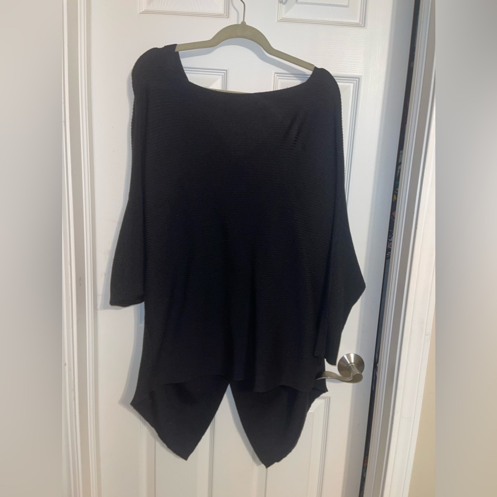 Vince Camuto sweater